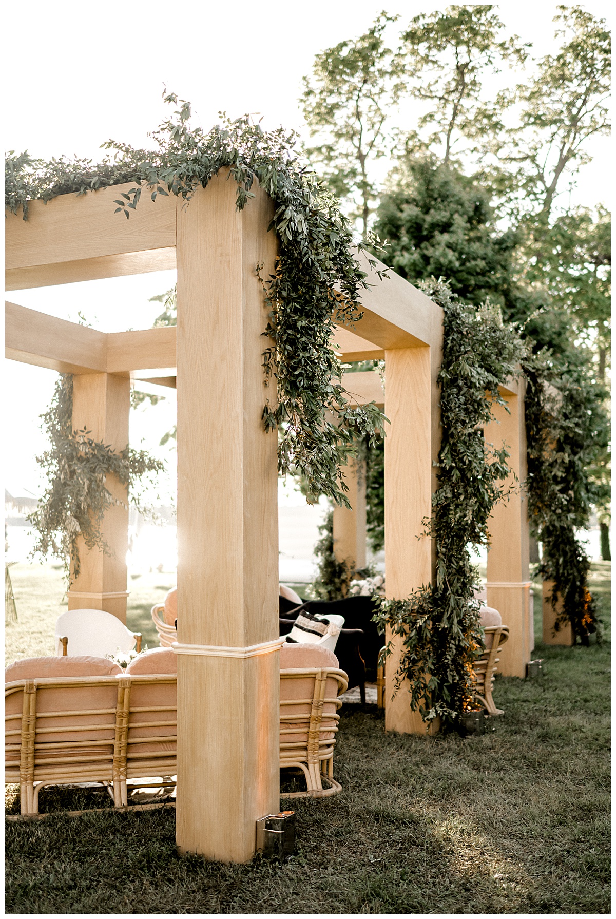 midcentury_modern_black_and_white_specialty_wedding_reception_rentals_and_custom_bars_dc_maryland_virginia_eastern_shore_0126.jpg
