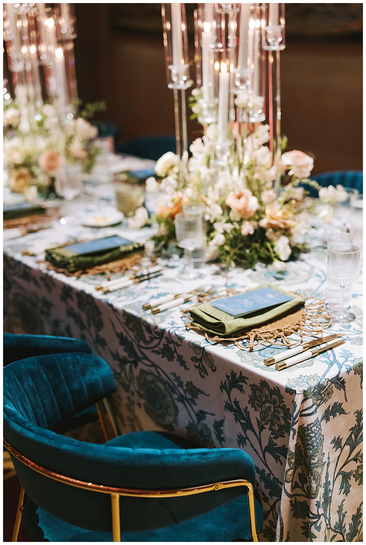chic_luxe_event_seating_and_bar_ideas_and_inspiration_rentals_for_philadelphia_dc_maryland_and_virginia_dmv_event_rentals_0305.jpg