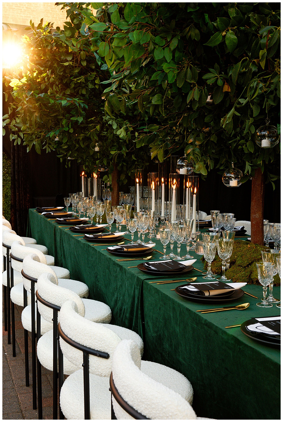 boucle-modern-black-and-white-chair-rentals-for-weddings-something-vintage-rentals_0616.jpg
