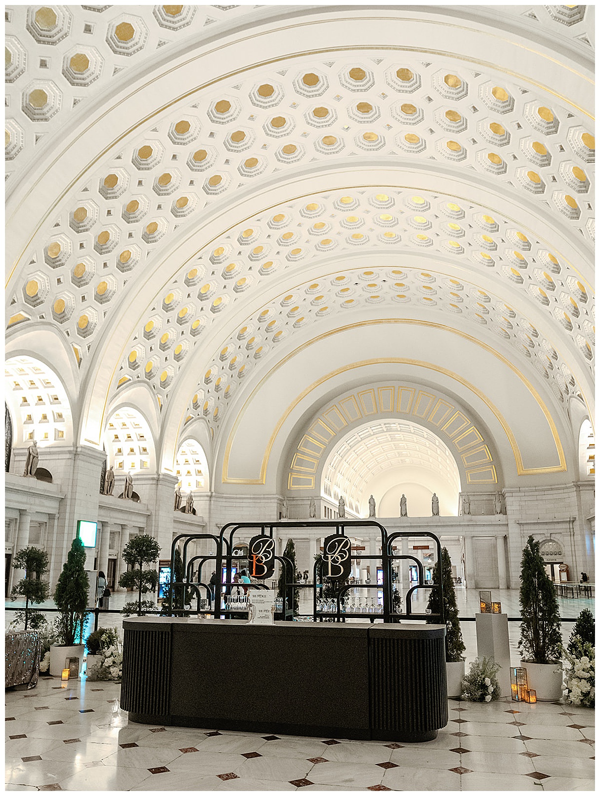 new-years-eve-wedding-ideas-something-vintage-rentals_0569.jpg