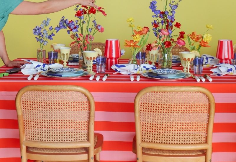 shop-linens-red