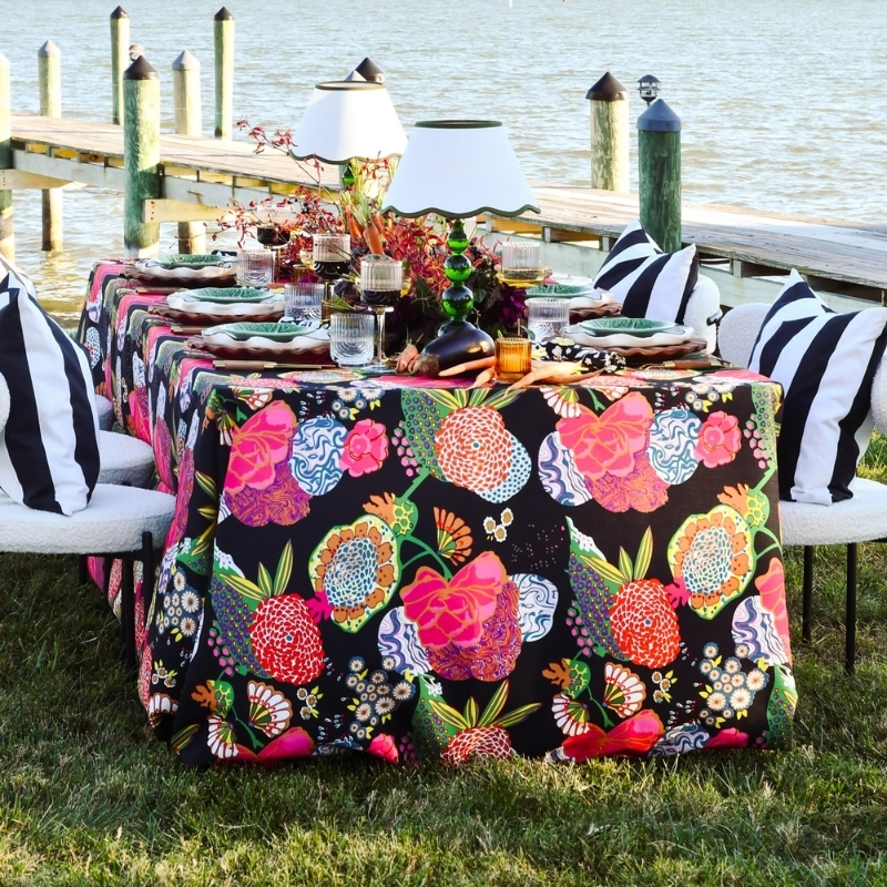 shop-linens-white+black